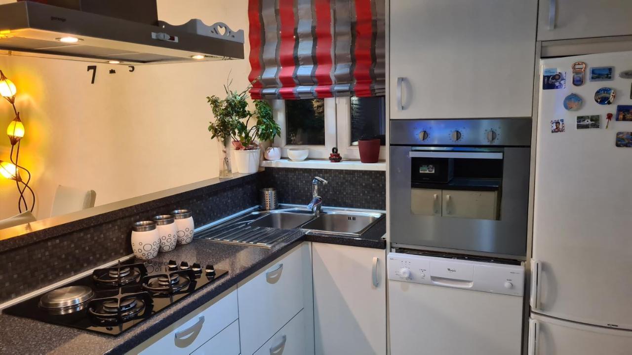 Villa Bubica- Cozy Holiday Home In Rural Area With Pool Stankovci  المظهر الخارجي الصورة