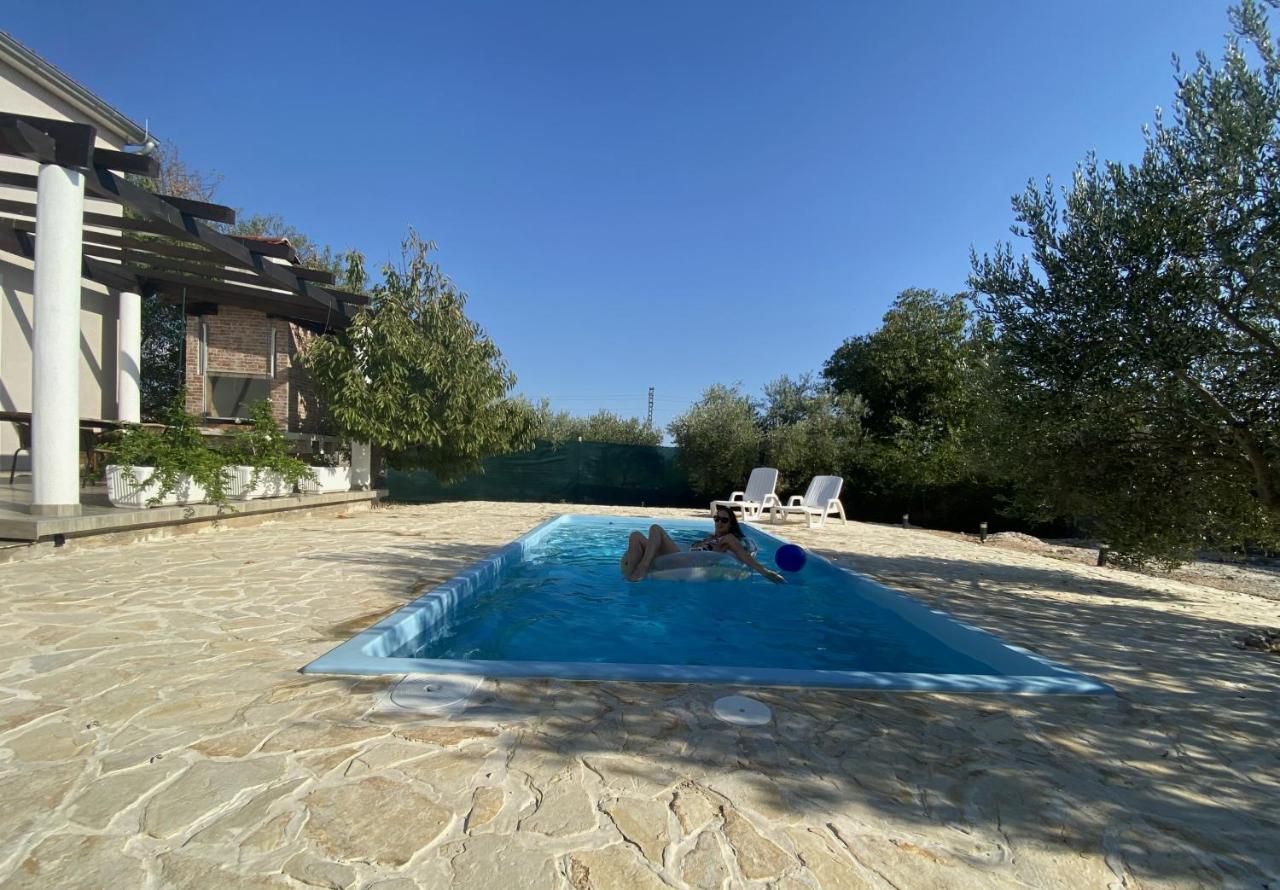 Villa Bubica- Cozy Holiday Home In Rural Area With Pool Stankovci  المظهر الخارجي الصورة