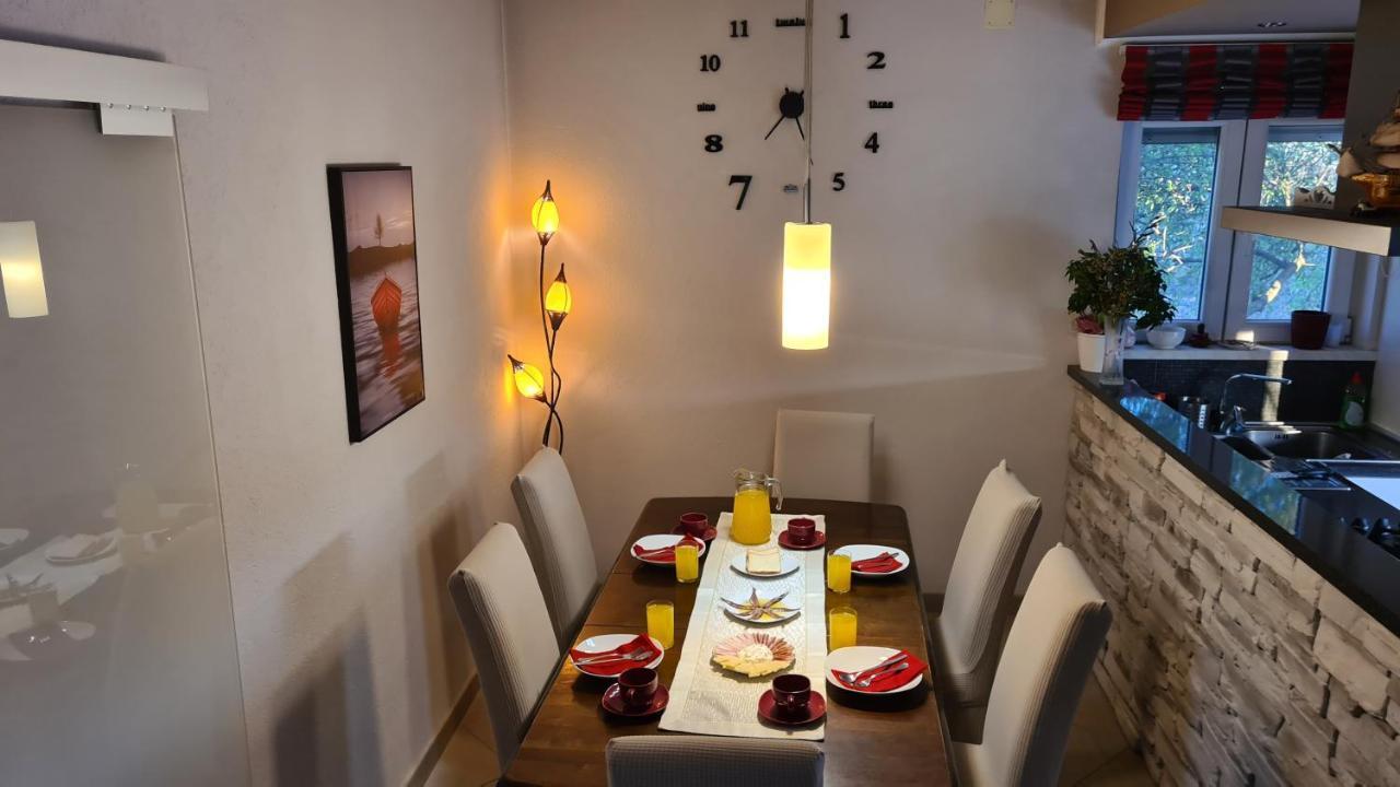 Villa Bubica- Cozy Holiday Home In Rural Area With Pool Stankovci  المظهر الخارجي الصورة